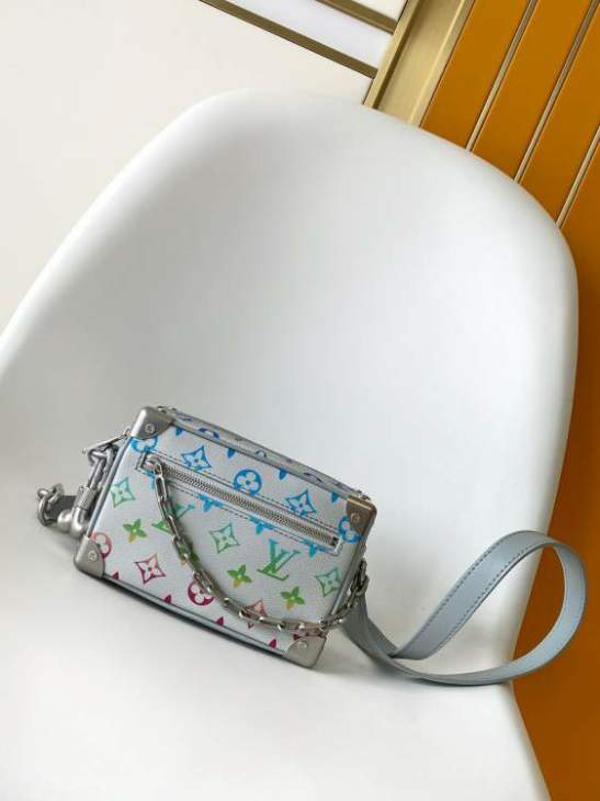 Picture of Louis Vuitton Handbags _SKUfw226621504fw